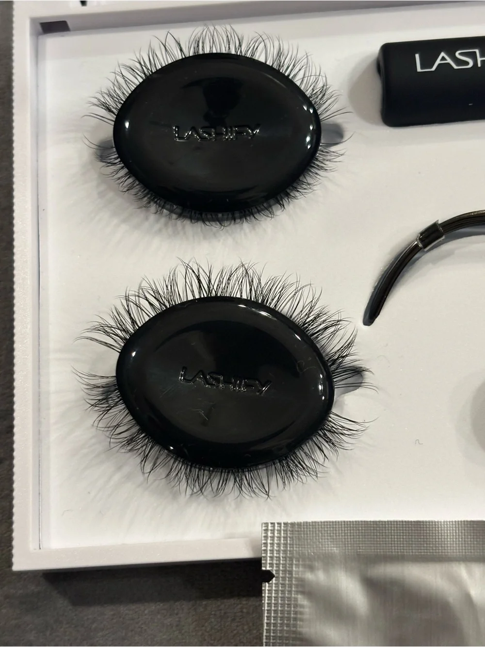 LASHIFY Magnetic Lash Kit in Black